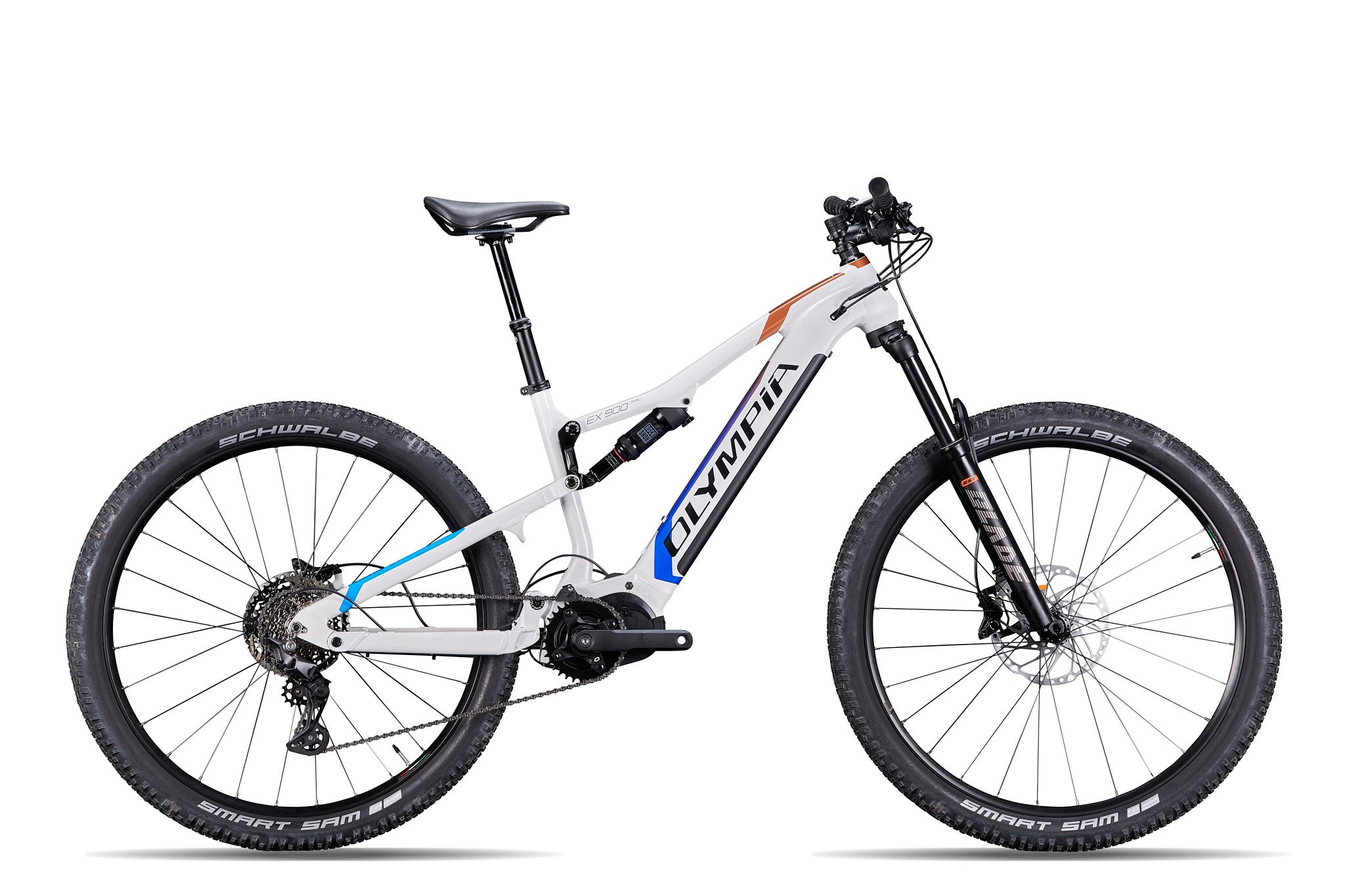 Olympia EX900 Trail hvit med oransje og blå detaljer